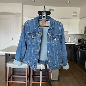 Levi’s denim jacket